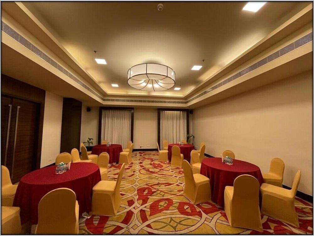 Vivanta Vijayawada, Mg Road Luaran gambar